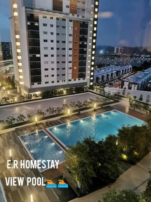 E. R Homestay 3R2B Nearby Klia セパン エクステリア 写真